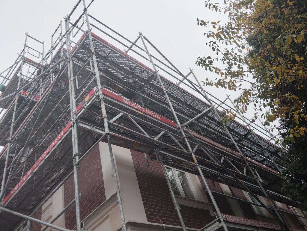 profesjonalne rusztowania budowlane – realizacja Dolny Śląsk Modyfikon Wrocław