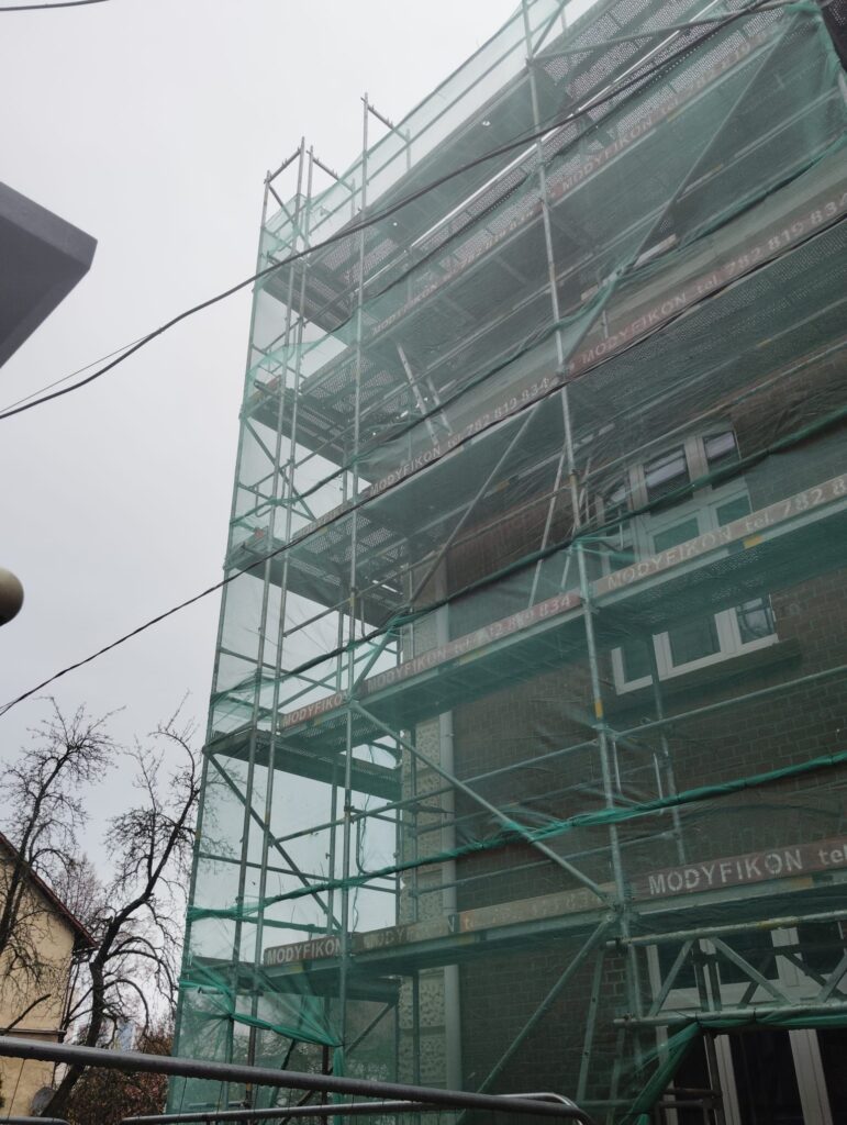 wynajem rusztowań fasadowych – firma Wrocław